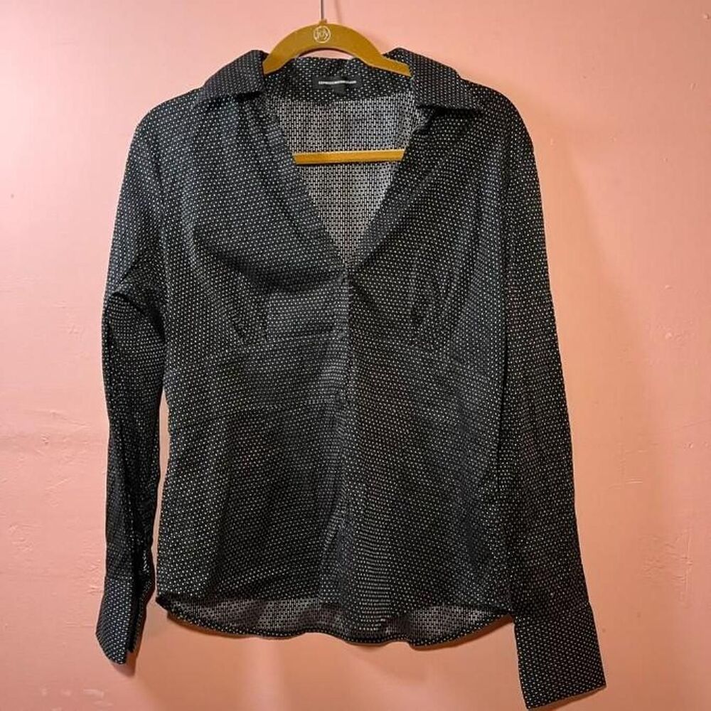 Express Women's Black and White Blouse